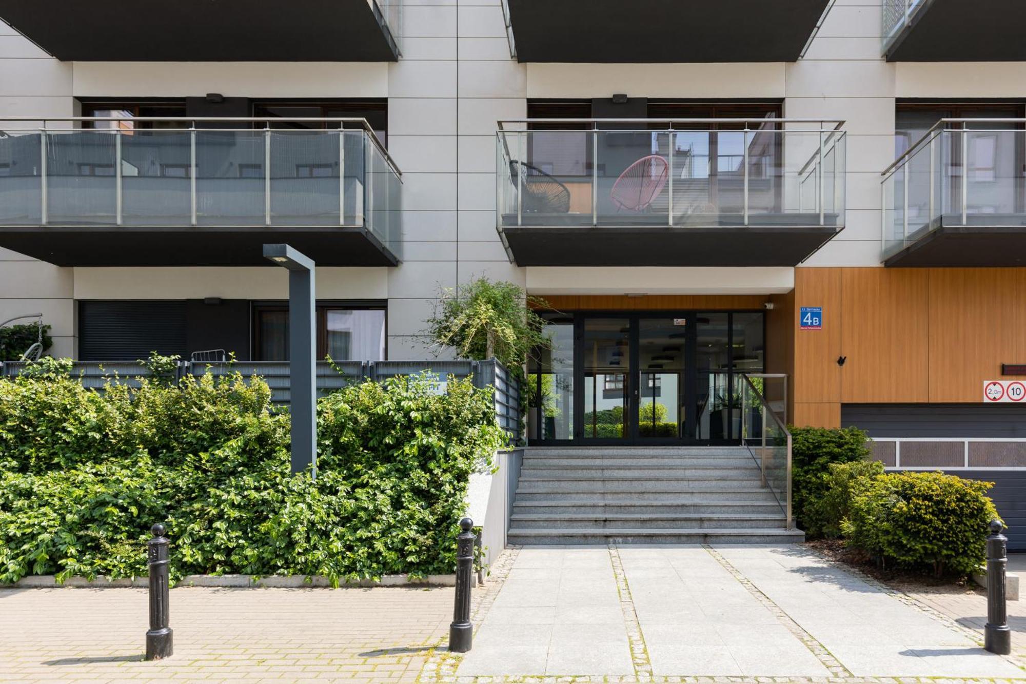 Royal Garden Apartment In Wilanow By Renters Prestige Varsóvia Exterior foto