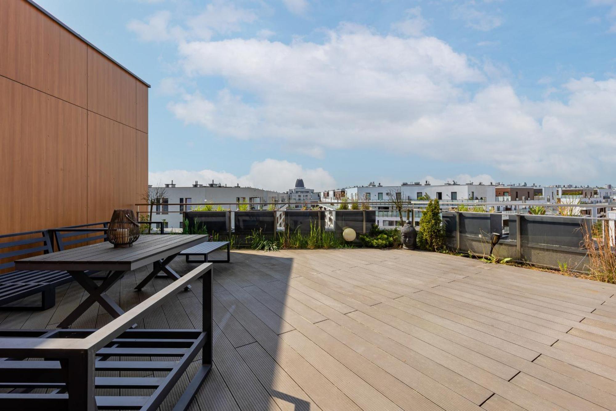 Royal Garden Apartment In Wilanow By Renters Prestige Varsóvia Exterior foto